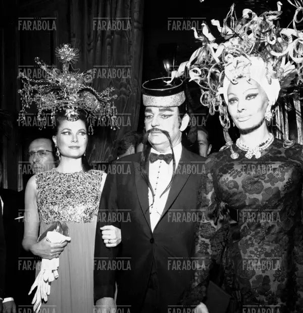 Sophia Loren, il principe Ranieri III e Grace Kelly, Ballo al Casinò di Montecarlo, 1969