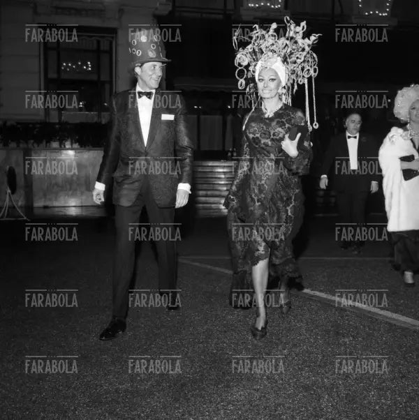 Sophia Loren, Carlo Ponti e Maria Scicolone, Ballo al Casinò di Montecarlo, 1969