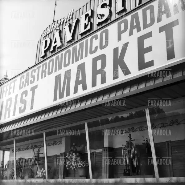 Autogrill Pavesi sull'Autostrada del Sole, Tratto Milano-Bologna, 1969