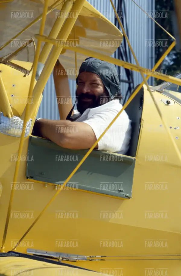 Bud Spencer con un biplano, anni 70