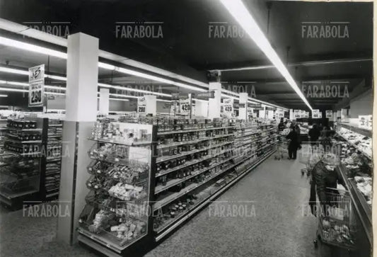 Supermercato Unes, Milano, 1973