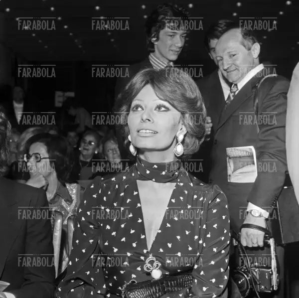 Sophia Loren, Premio Madonnina, Milano, 1975