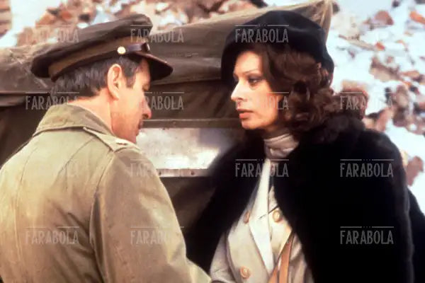 Sophia Loren e John Cassavetes, Film Obiettivo Brass, 1978