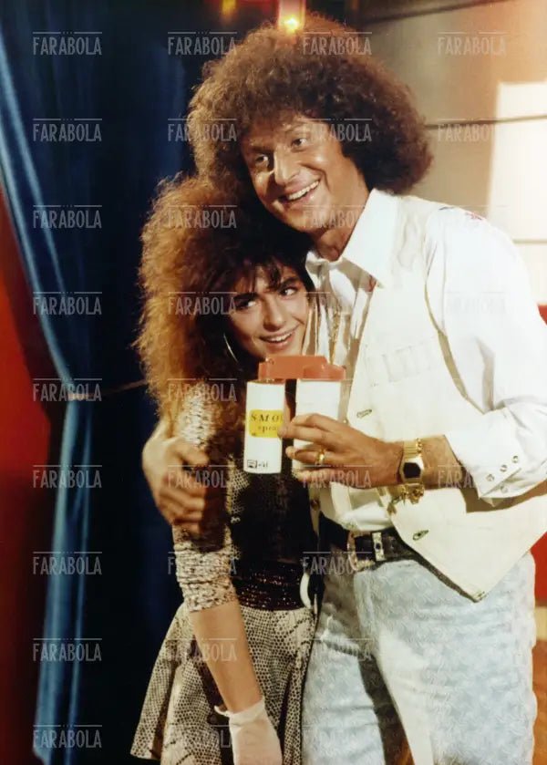 Pietra Montecorvino e Renzo Arbore, film FF.SS., 1983
