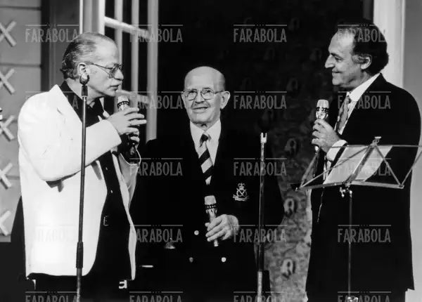 Gino Paoli, Roberto Murolo e Renzo Arbore, 'Na voce, 'na chitarra, 1990