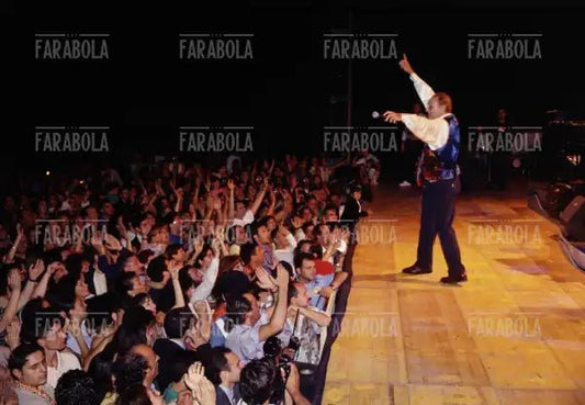 Renzo Arbore in concerto con l'Orchestra Italiana, Napoli, 1994