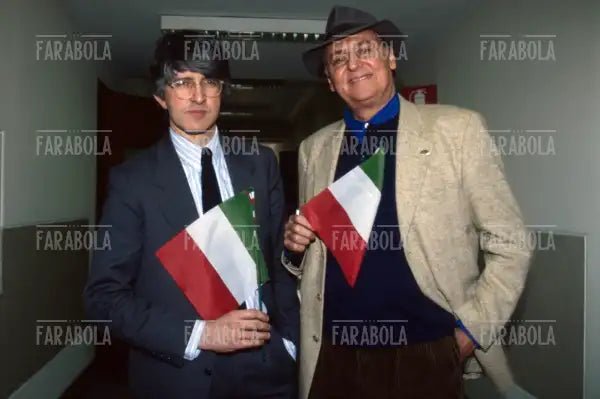 Beppe Severgnini e Renzo Arbore, presentazione di Italians, Milano, 1997
