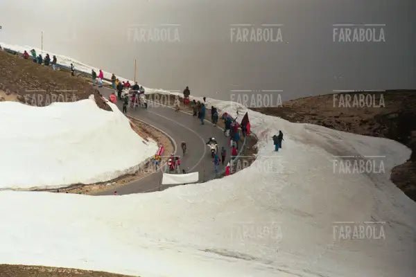 Marco Pantani stacca Ivan Gotti verso il Gran Sasso, Giro d'Italia, 1999