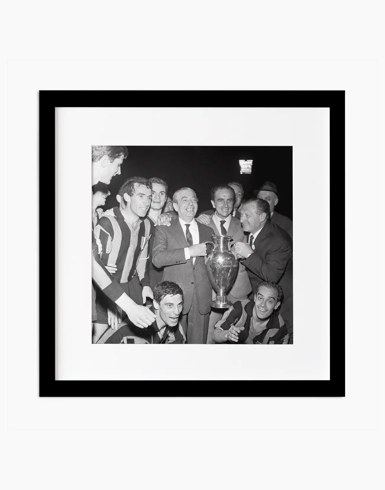 Moratti con la Coppa Campioni, Inter 1964