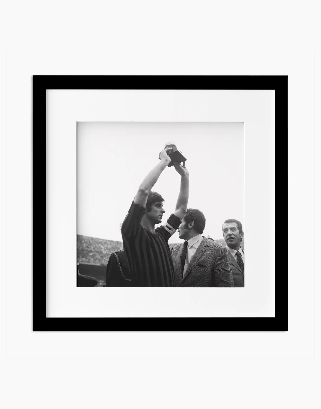 Gianni Rivera con il Pallone d'Oro, 1970