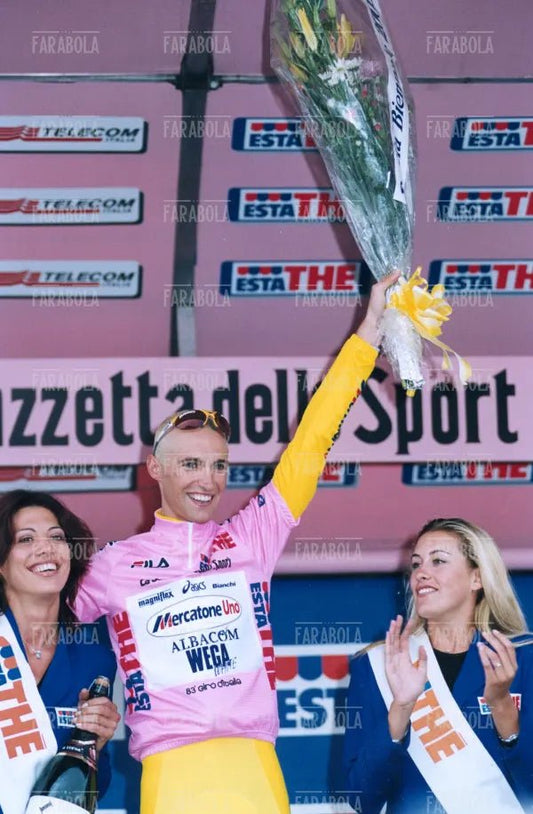 Stefano Garzelli conquista la maglia rosa, Giro d'Italia, Sestriere, 2000