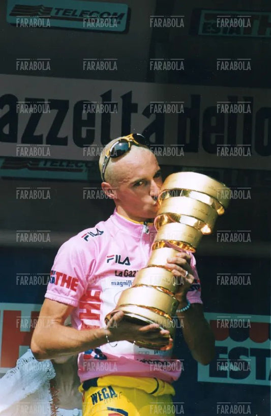 Stefano Garzelli, Giro d'Italia, Milano, 2000