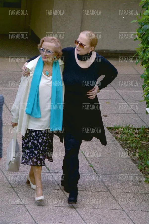 Mina con la madre Gina, Lugano, 2000