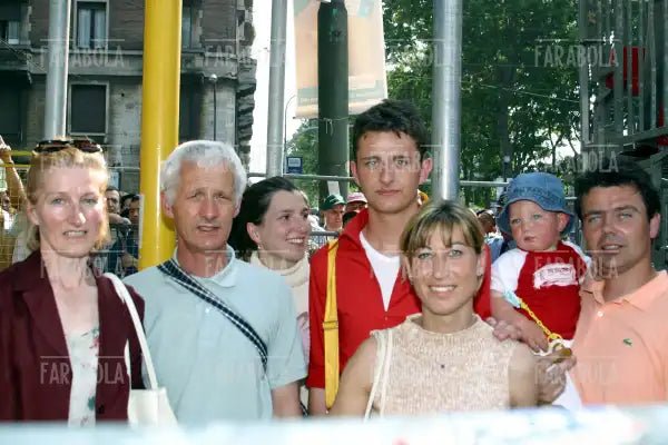 La famiglia di Paolo Savoldelli, Giro d'Italia, Milano, 2002