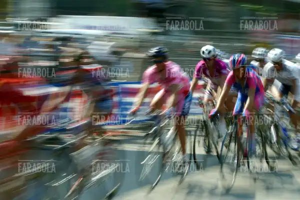 Paolo Savoldelli in maglia rosa, Giro d'Italia, Milano, 2002