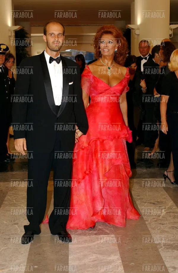 Sophia Loren e il figlio Edoardo Ponti, Serata di apertura, Mostra del cinema di Venezia, Venezia, 2002