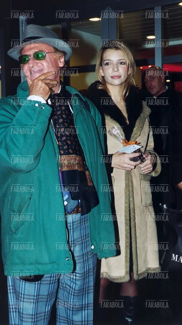 Renzo Arbore con un'amica, Video Party, Milano, 2002
