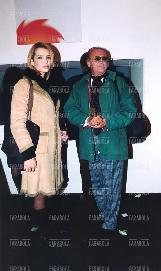Renzo Arbore con un'amica, Video Party, Milano, 2002