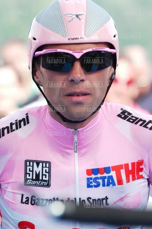 Gilberto Simoni vincitore del Giro d'Italia, cronometro all'Idroscalo, Milano, 2003