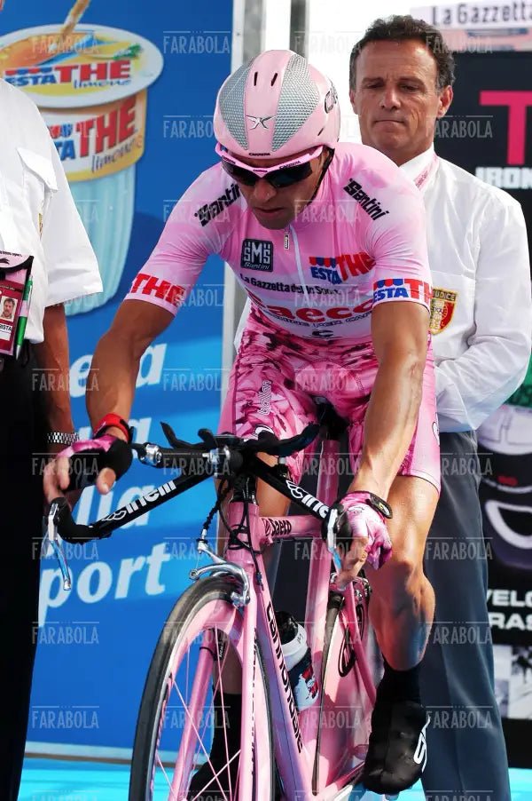 Gilberto Simoni vincitore del Giro d'Italia, cronometro all'Idroscalo, Milano, 2003