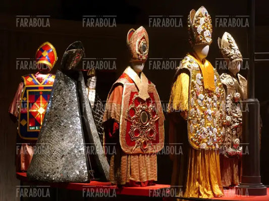 Mostra Federico in costume, Museo Fellini, 2003