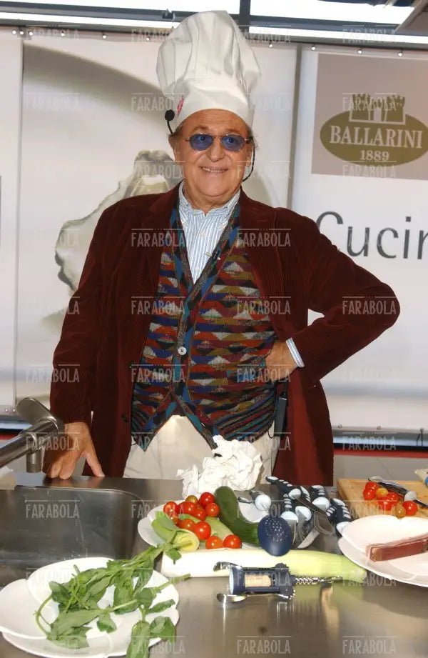 Renzo Arbore ai fornelli, Cucina Live Show, Macef, Milano, 2004