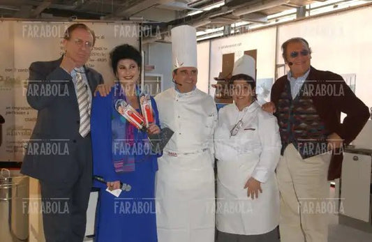 I cuochi con Michele Mirabella, Marisa Laurito e Renzo Arbore, Cucina Live Show, Macef, Milano, 2004