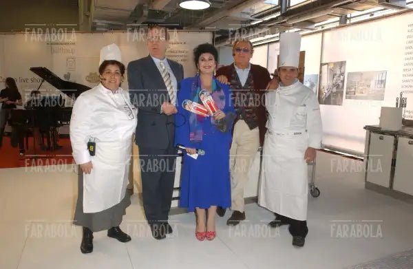 I cuochi con Michele Mirabella, Marisa Laurito e Renzo Arbore, Cucina Live Show, Macef, Milano, 2004