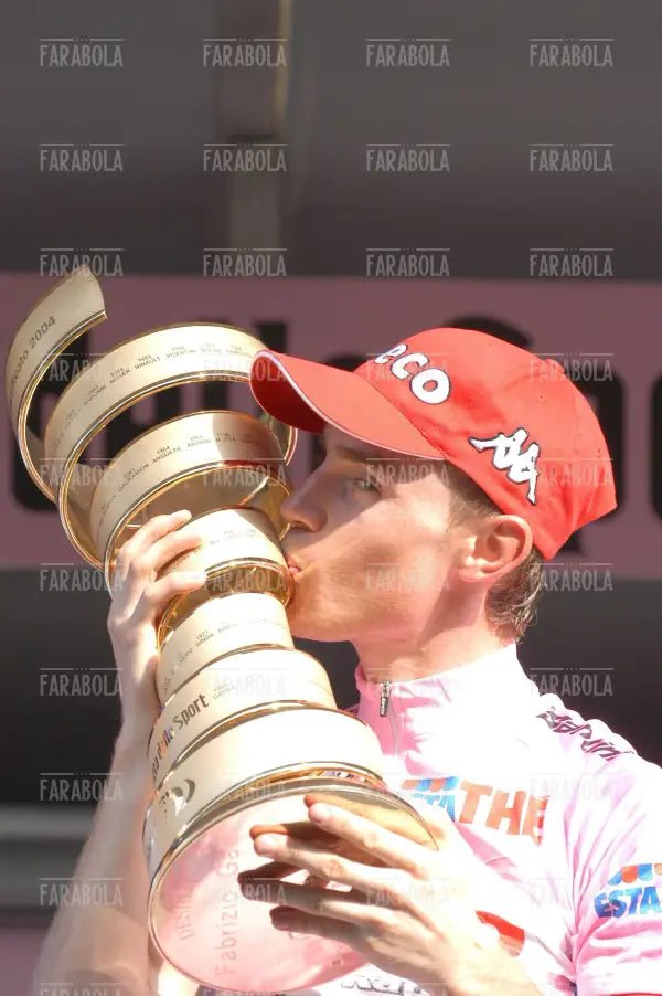Damiano Cunego vincitore del Giro d'Italia, Milano, 2004