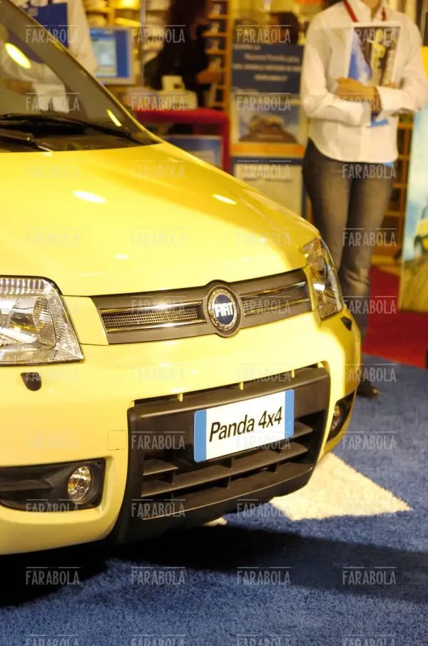La nuova Fiat Panda 4x4 allo Spazio Fiat della Rinascente, Milano, 2004
