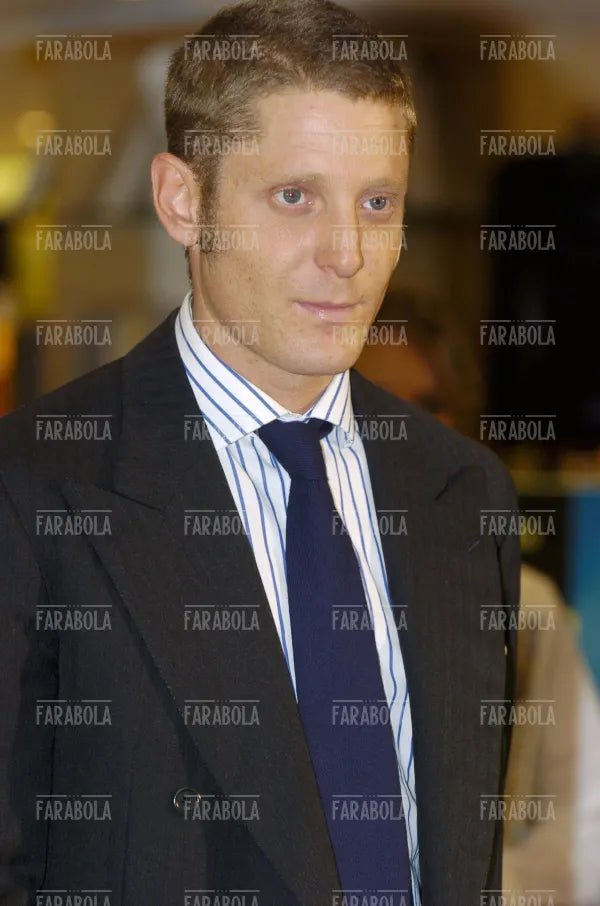 Lapo Elkann presenta la nuova Panda 4x4 allo Spazio Fiat della Rinascente, Milano, 2004
