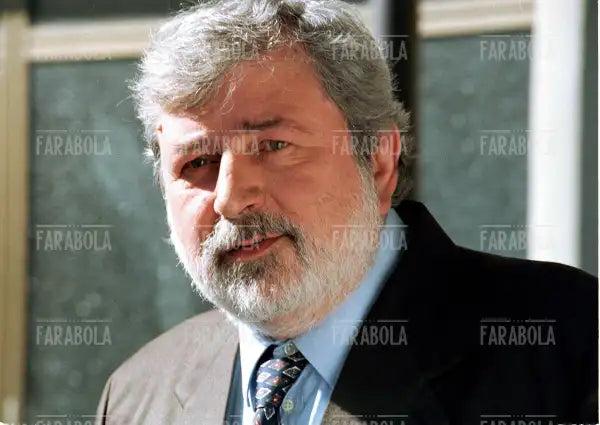 Francesco Guccini nel film Ti amo in tutte le lingue del mondo, 2005