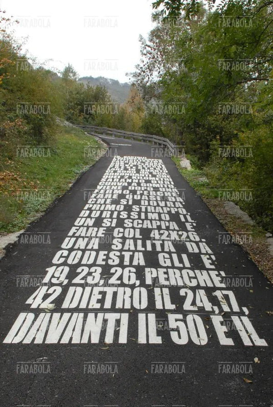La scritta di Gino Bartali sul Muro di Sormano, Giro di Lombardia, Sormano, 2006
