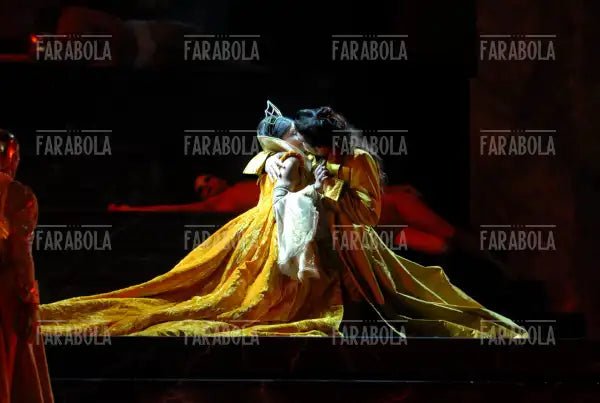 Vittorio Matteucci e Sabrina De Siena, Dracula Opera Rock, Milano, 2006