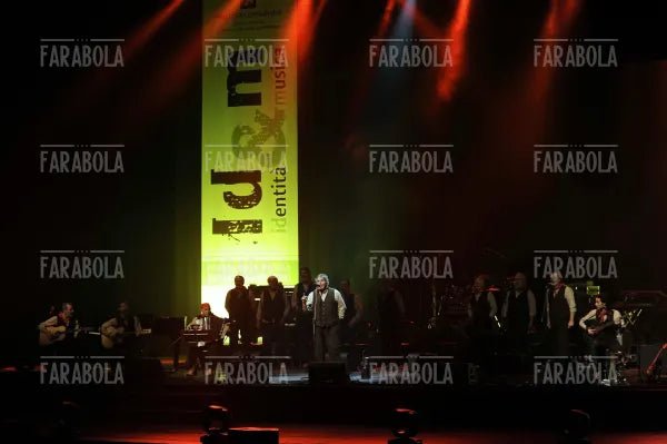 Il Coro dei Minatori di Santa Fiora, Teatro Arcimboldi, Milano, 2009