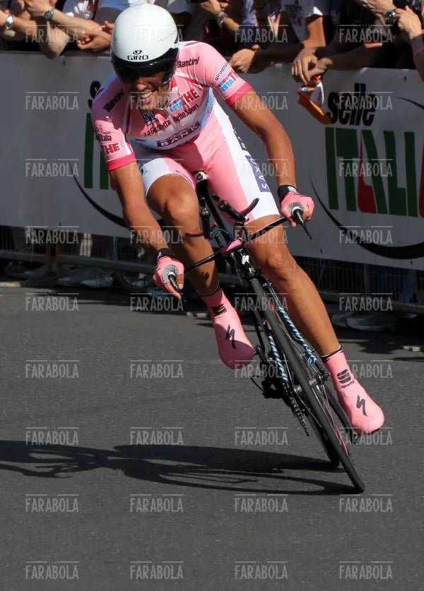 Alberto Contador alla cronometro, Giro d'Italia, Milano, 2011