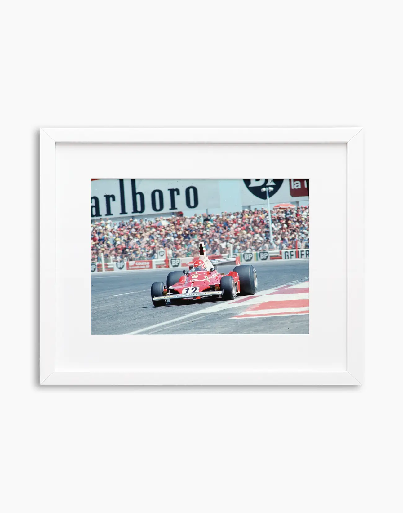 Niki Lauda su Ferrari, Formula Uno 1975