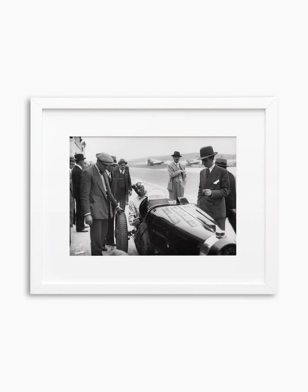 Achille Varzi su Bugatti, 1932