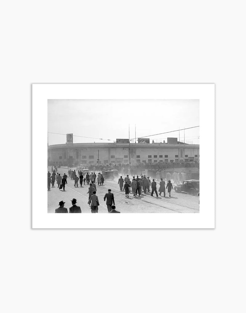 Domenica a San Siro, Milano, 1947