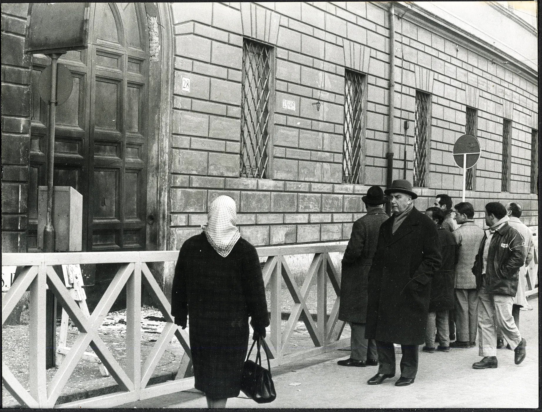 Foto vintage Religione Attentato in Vaticano 1965 Ft 4901 - Stampa 24x18 cm