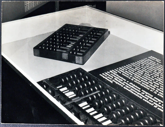 Abachi cinesi in mostra 1959 Ft 2859 - Stampa 24x18 cm - Farabola Stampa ai sali d'argento