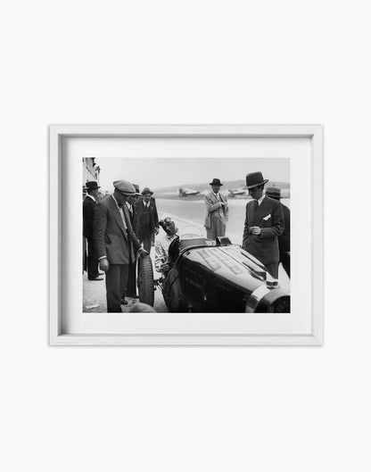 Achille Varzi su Bugatti, 1932 - Farabola Fotografia