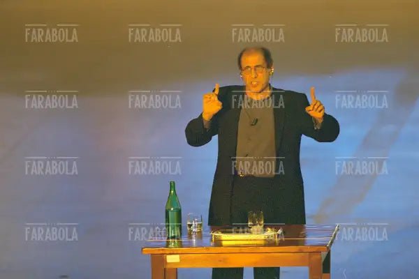 Adriano Celentano, 125 Milioni di Caz....te, 2001 - Farabola Immagine digitale