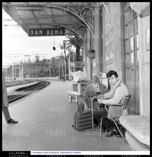Adriano Celentano e Little Tony, Sanremo, 1961 - Farabola Immagine digitale
