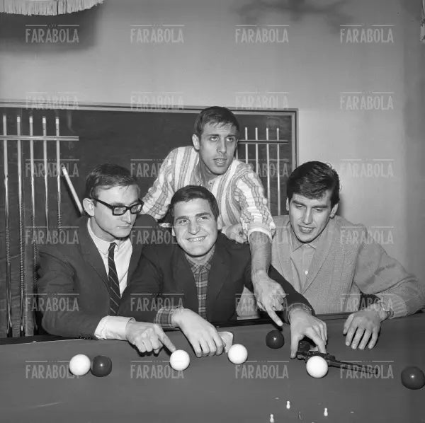 Adriano Celentano, Ico Cerutti, Gino Santercole e Lorenzo Pilat, 1966 - Farabola Immagine digitale