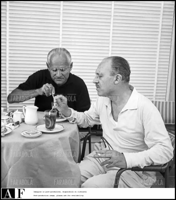 Alberto Moravia e Guido Piovene, Festival di Venezia, 1967 - Farabola Immagine digitale