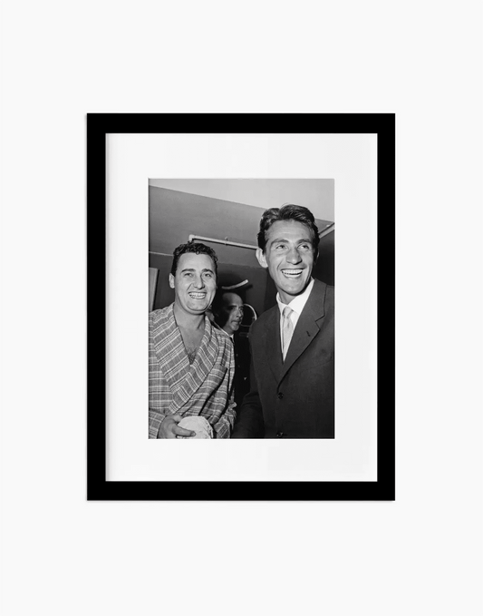 Alberto Sordi e Walter Chiari, 1952 — stampa fine art con cornice nera