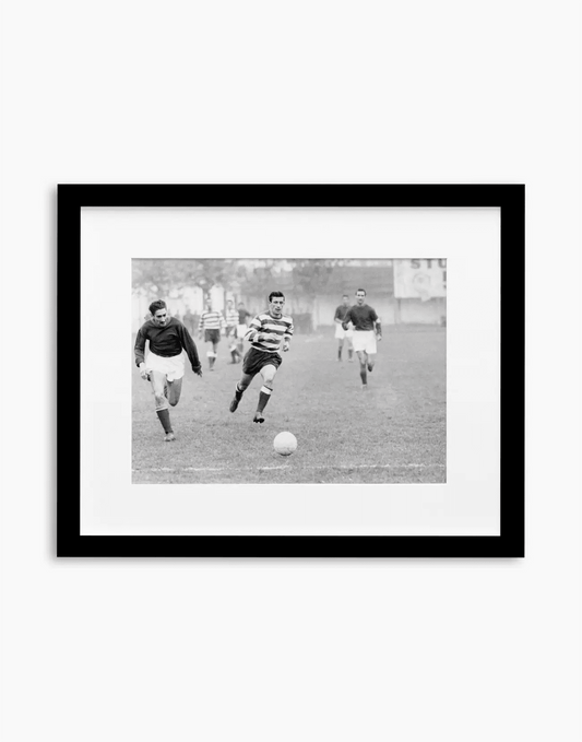 Alcides Ghiggia, Pro Patria-Roma 1955 — stampa fine art con cornice nera