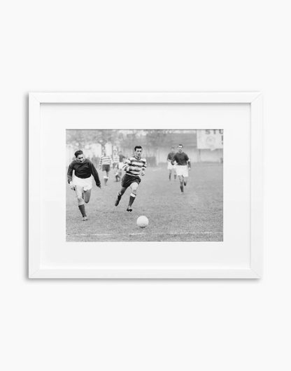 Alcides Ghiggia, Pro Patria-Roma 1955 — stampa fine art con cornice bianca