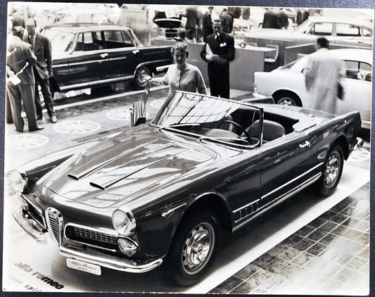 Alfa Romeo 2000 Salone Auto 1957 Ft 35320 - Stampa 21x27 cm - Farabola Stampa ai sali d'argento